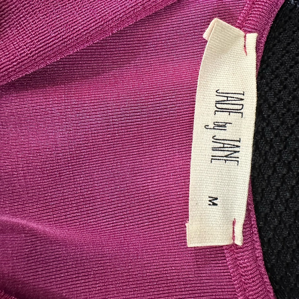 Vibrant Pink Sleeveless Jumpsuit with Wide-Leg Design - Picture 3 of 5